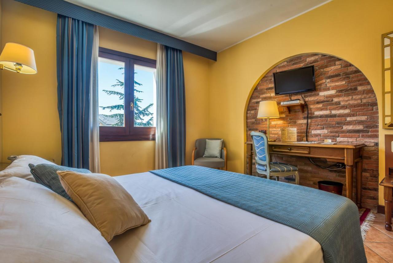 Hotel San Giorgio กัมโปบัสโซ ภายนอก รูปภาพ