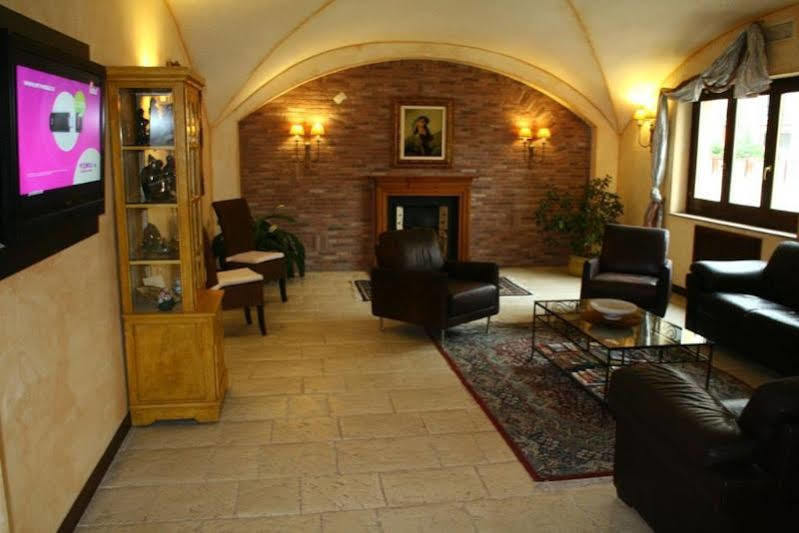 Hotel San Giorgio กัมโปบัสโซ ภายนอก รูปภาพ
