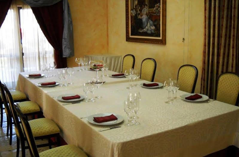 Hotel San Giorgio กัมโปบัสโซ ภายนอก รูปภาพ